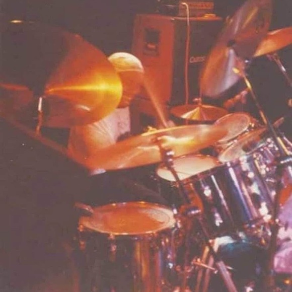 Meet your Posher, Sean - Picture 7 of 16